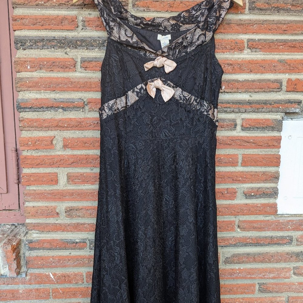 RARE Anthropologie Odille black lace cocktail dress with light pink bows/trim